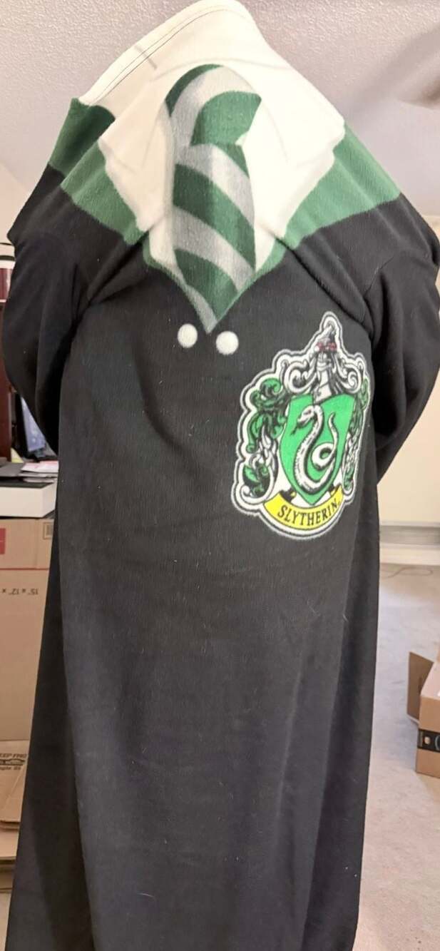 Harry Potter Slytherin Northwest Wearable Blanket Fleece Poncho